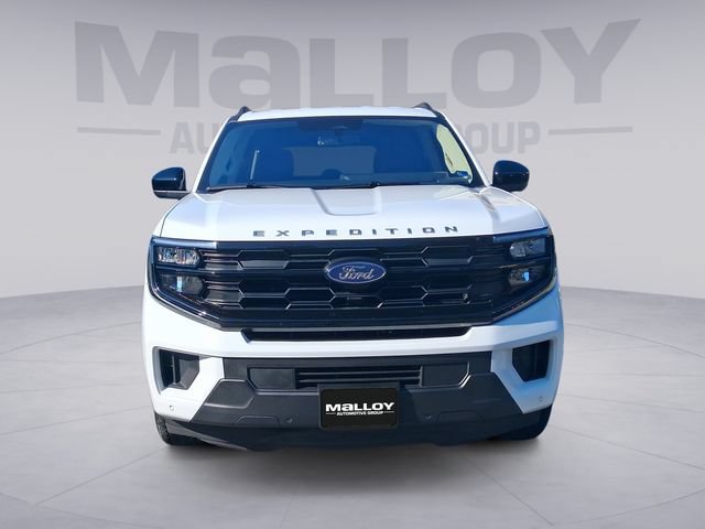 Used 2025 Ford Expedition Max Active AWD/4WD image 8