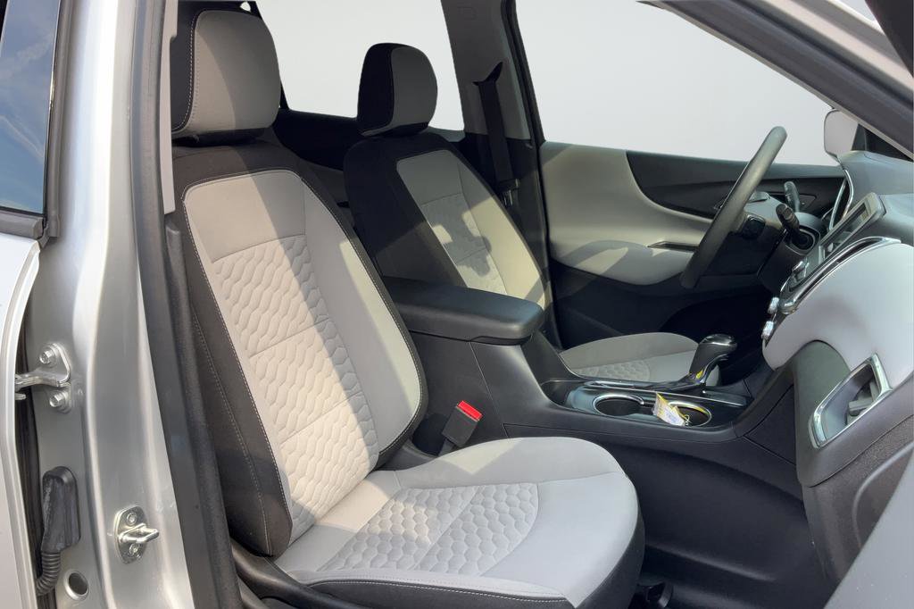 Used 2019 Chevrolet Equinox LS w/ LPO, Floor Liner Package FWD image 20