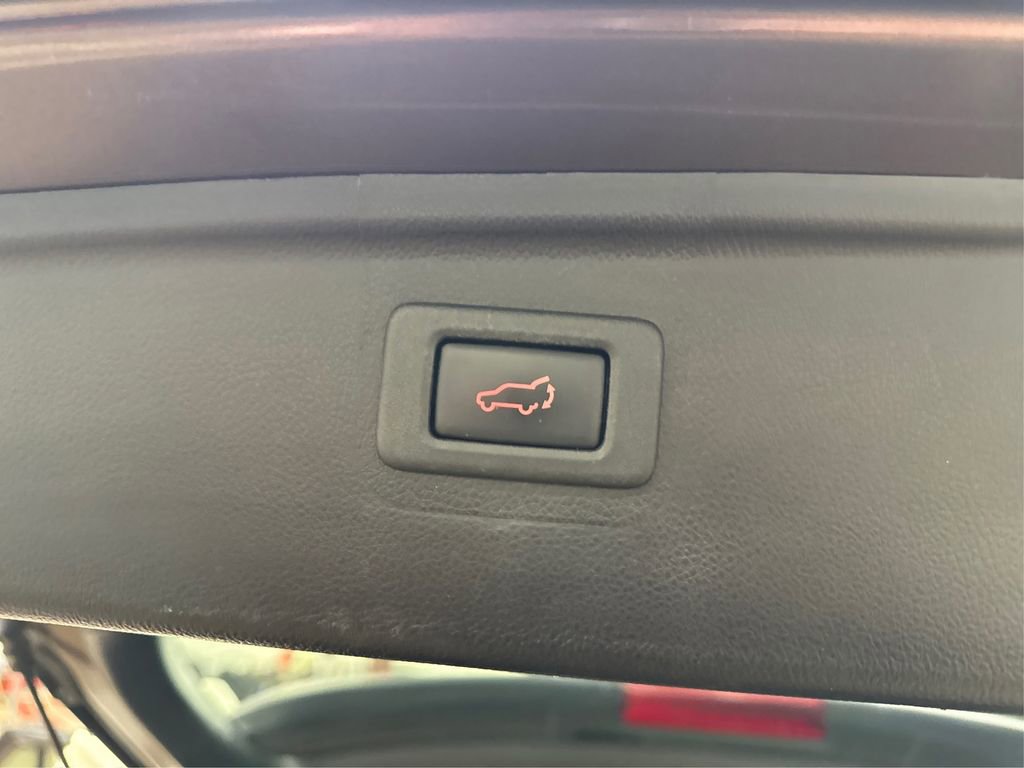 Used 2019 Subaru Outback 2.5i Premium image 14