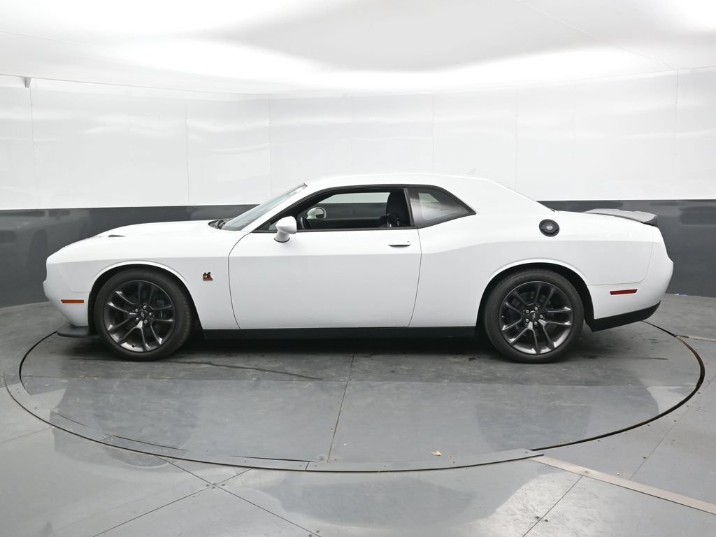 Used 2021 Dodge Challenger R/T Scat Pack RWD image 9