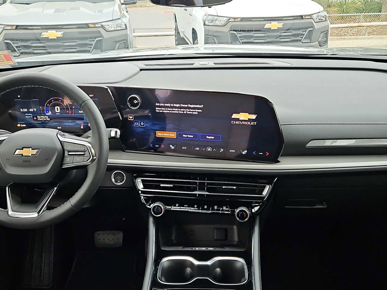 New 2026 Chevrolet Traverse LT w/ Driver Confidence Package image 14