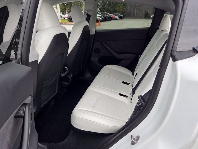 Used 2023 Tesla Model Y Long Range AWD/4WD image 13