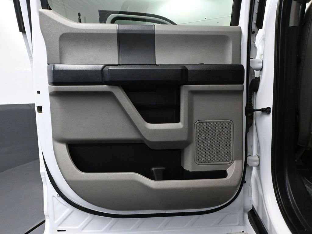 Used 2021 Ford F250 XL w/ Power Equipment Group image 27