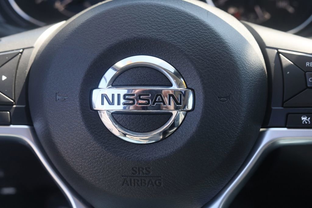 Used 2018 Nissan Rogue Sport SL w/ SL Premium Package image 31