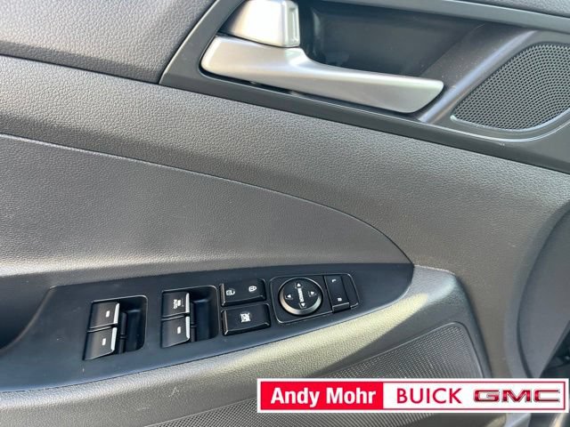 Used 2019 Hyundai Tucson Limited AWD/4WD image 26
