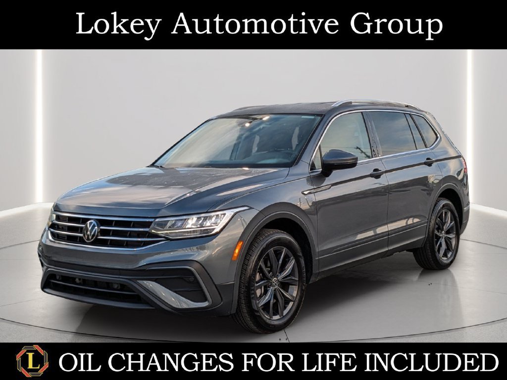 Certified 2023 Volkswagen Tiguan SE