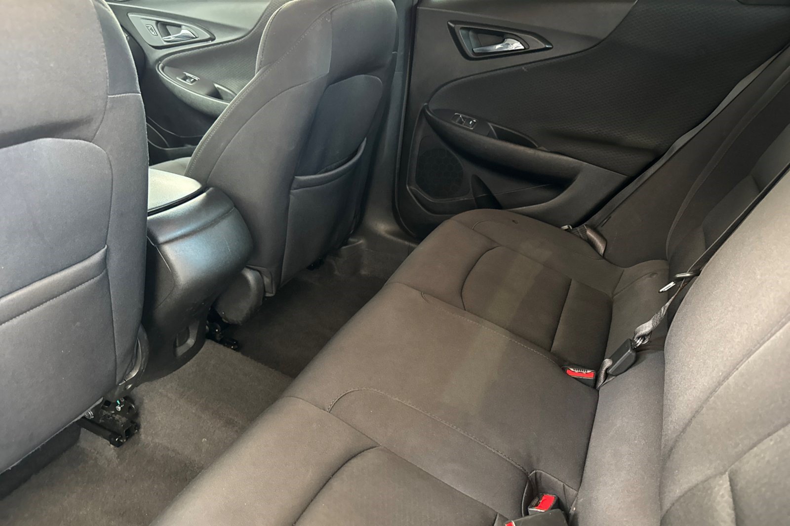 Used 2022 Chevrolet Malibu LS w/ LPO, Floor Liner Package FWD image 15