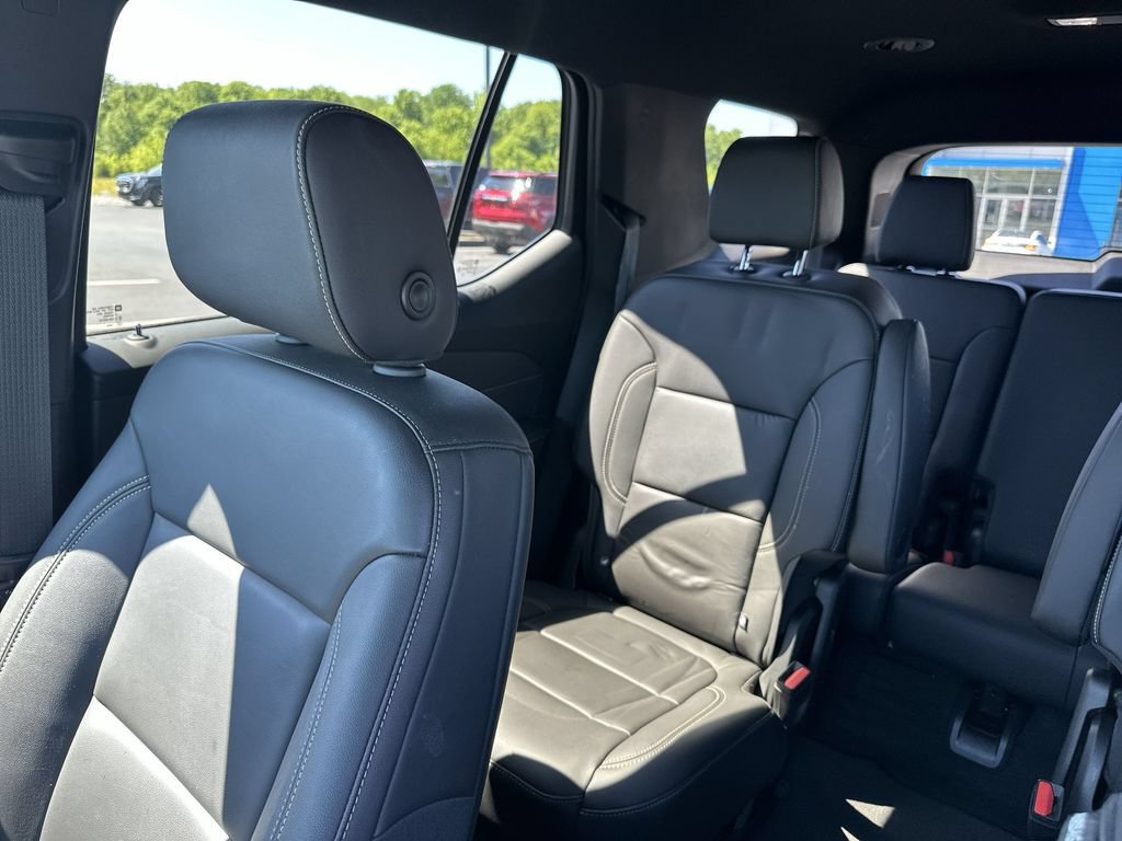 Used 2024 GMC Terrain SLE w/ Driver Convenience Package FWD image 23