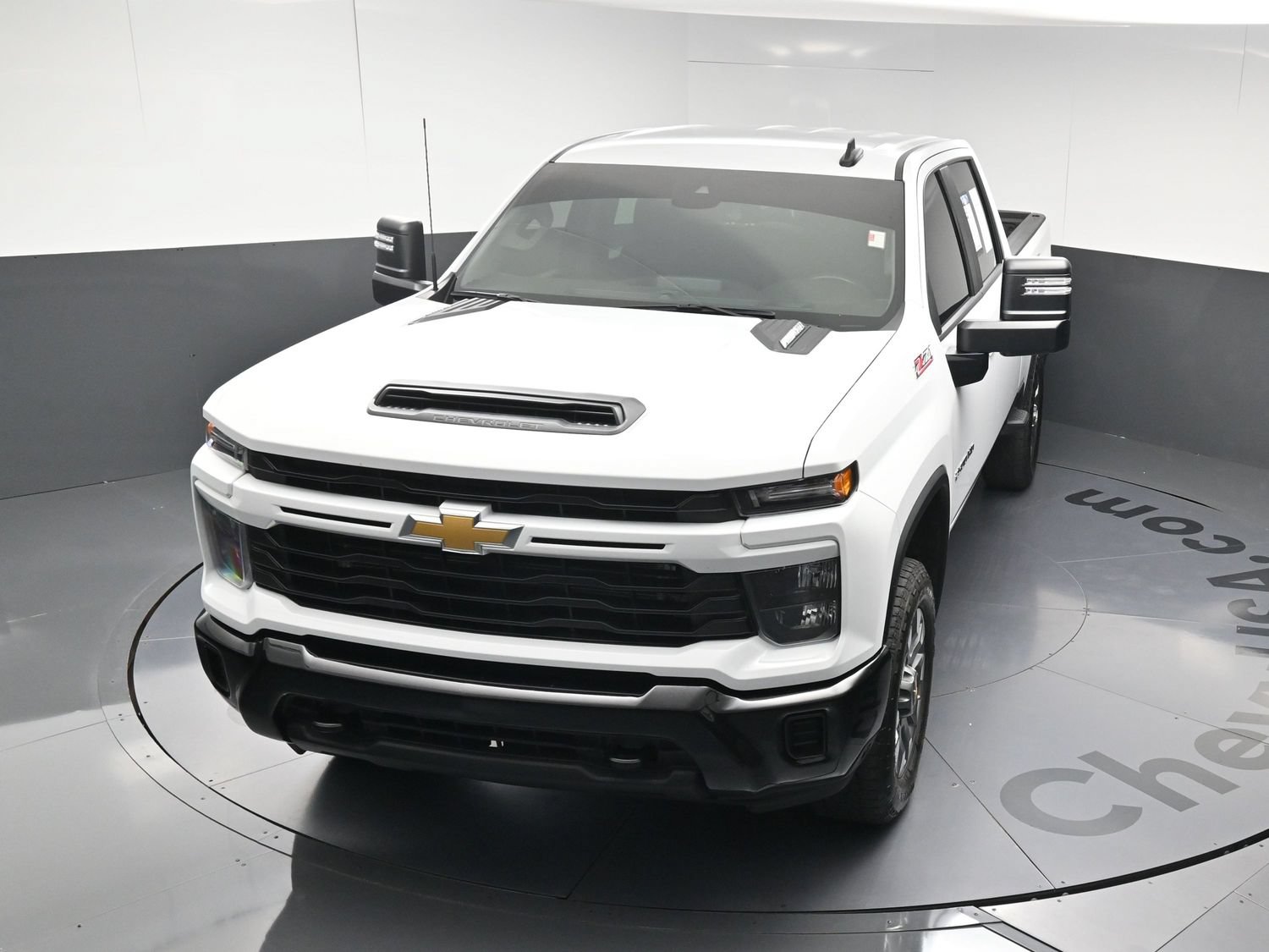 Used 2024 Chevrolet Silverado 2500 Custom w/ Custom Value Package AWD/4WD image 31