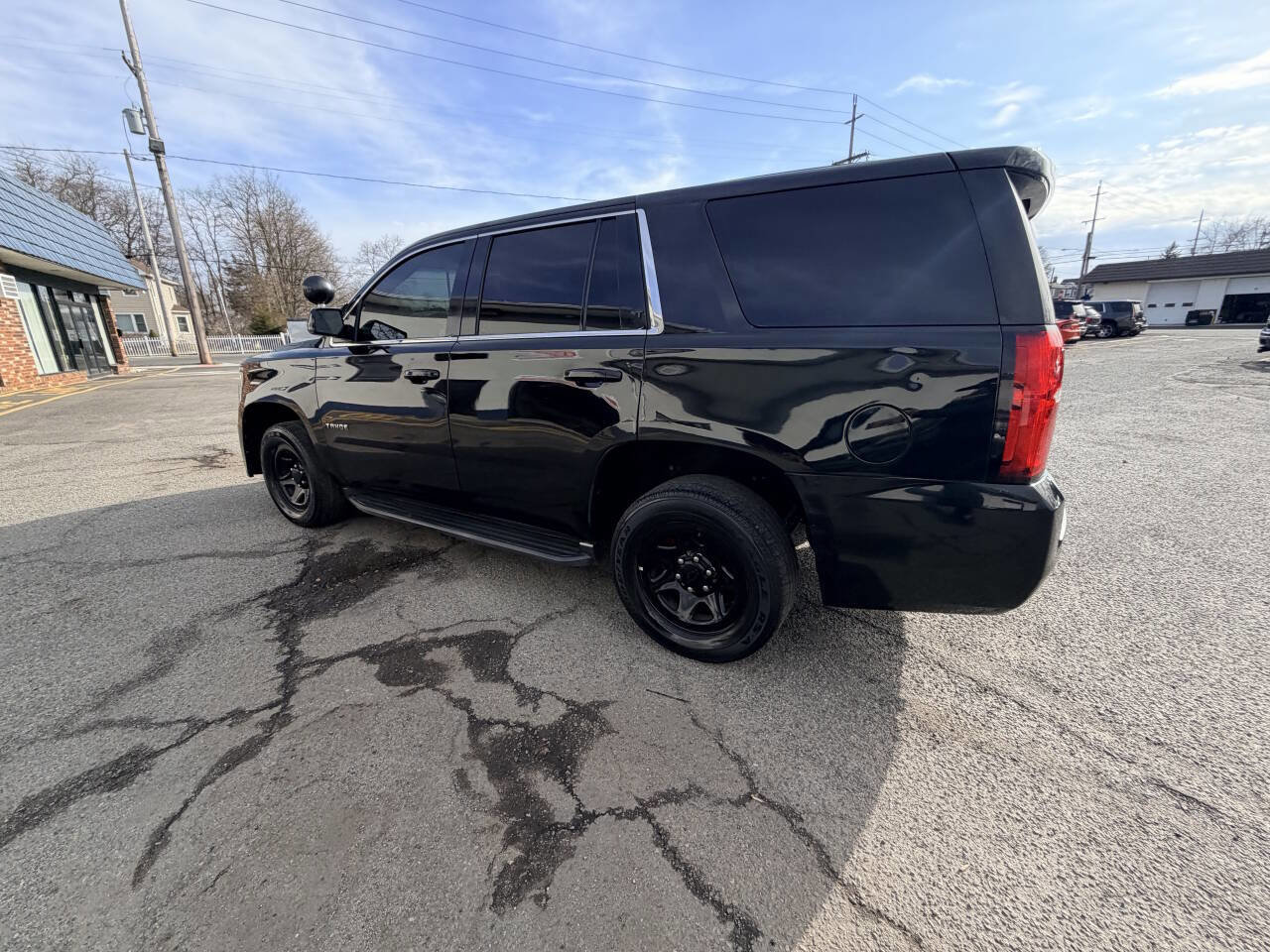 Used 2015 Chevrolet Tahoe Police 4x2 4dr SUV w/ Remote Keyless Entry Package image 16