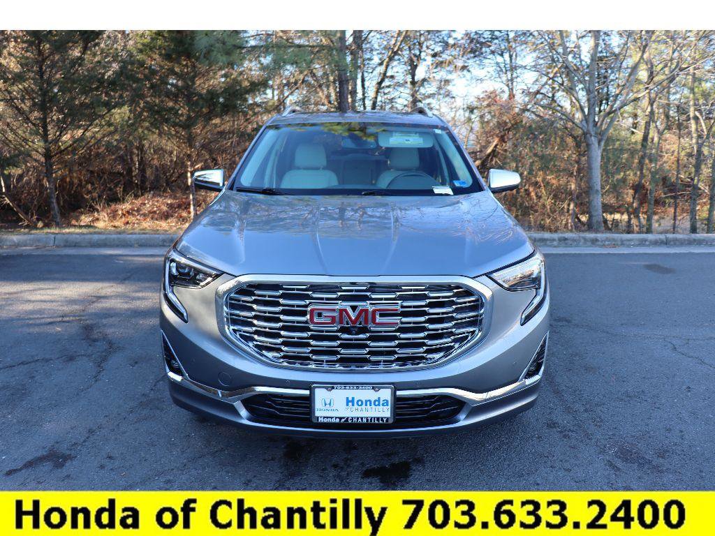 Used 2020 GMC Terrain Denali w/ Denali Premium Package image 2
