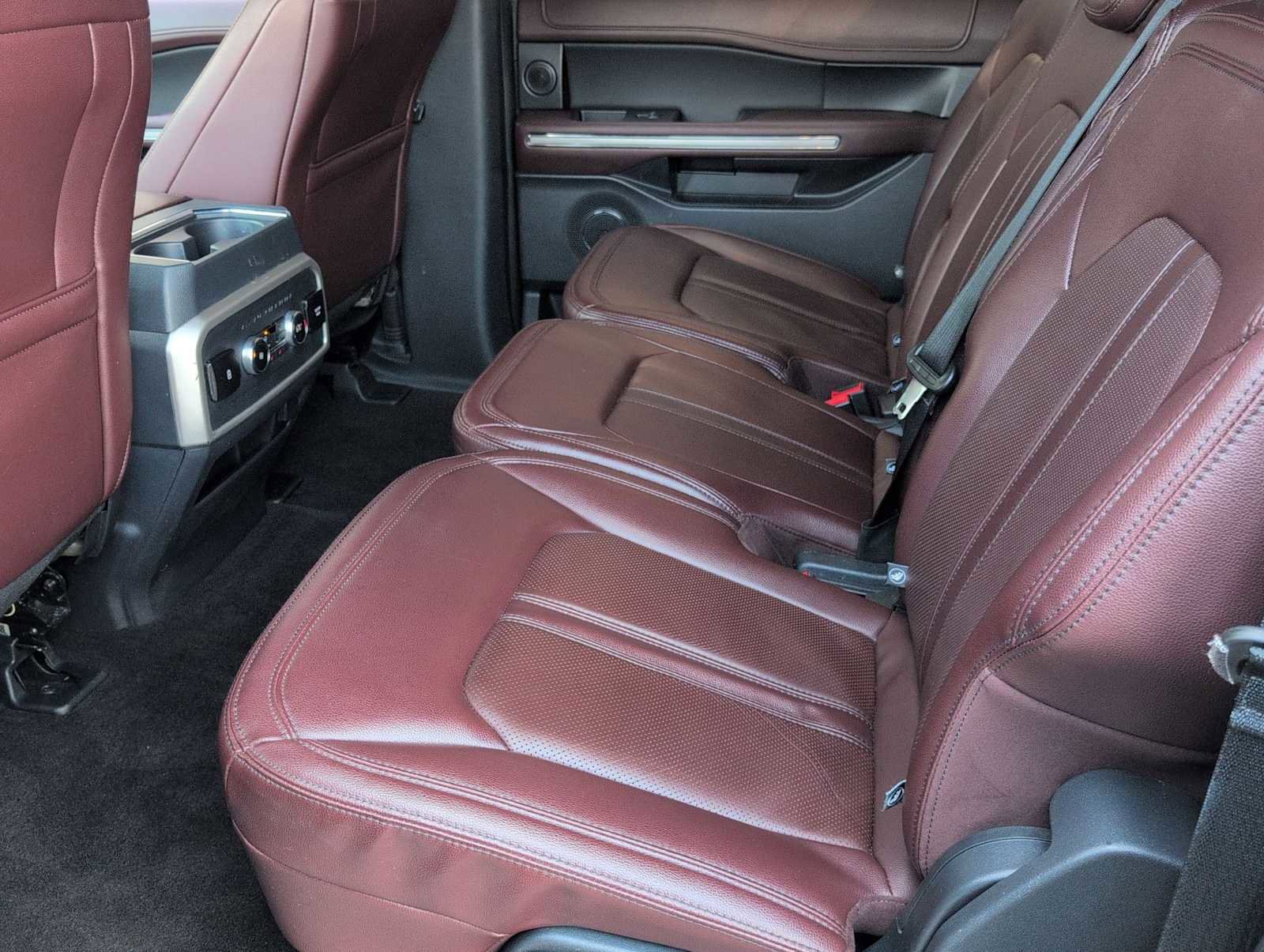 Used 2023 Ford Expedition Max Limited image 20