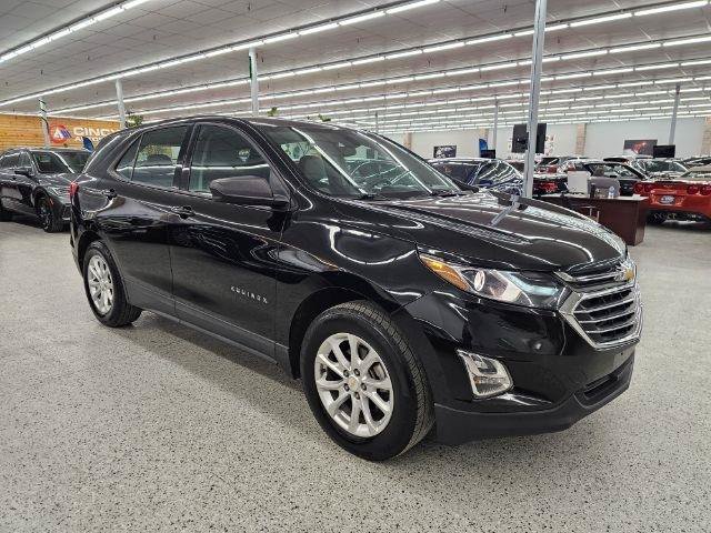 Used 2018 Chevrolet Equinox LS FWD image 4