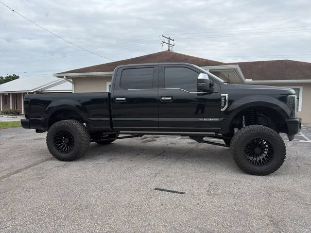 Used 2019 Ford F250 Platinum w/ Platinum Ultimate Package AWD/4WD image 4