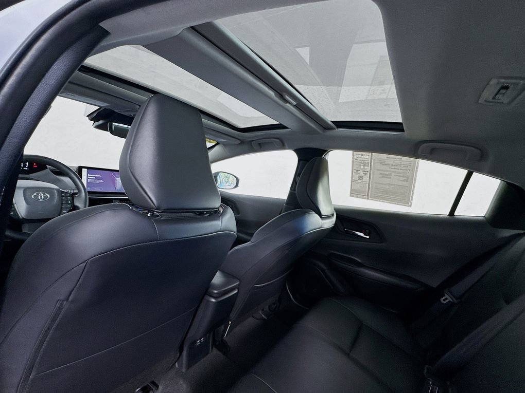 Used 2024 Toyota Prius Limited image 19