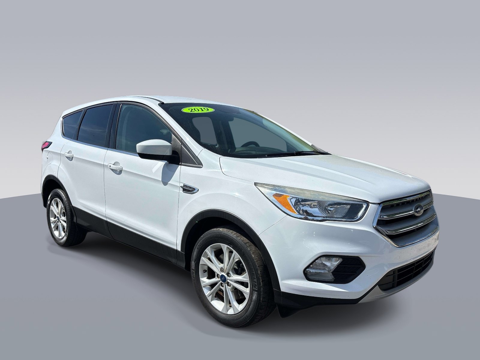 Used 2019 Ford Escape SE AWD/4WD image 2