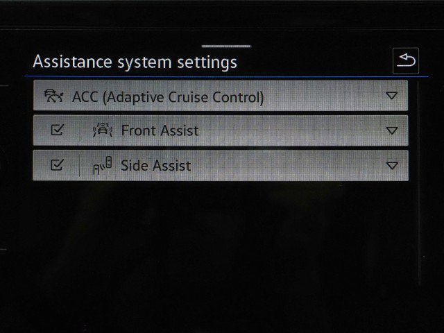 Used 2023 Volkswagen Atlas SE w/ Technology Package image 32