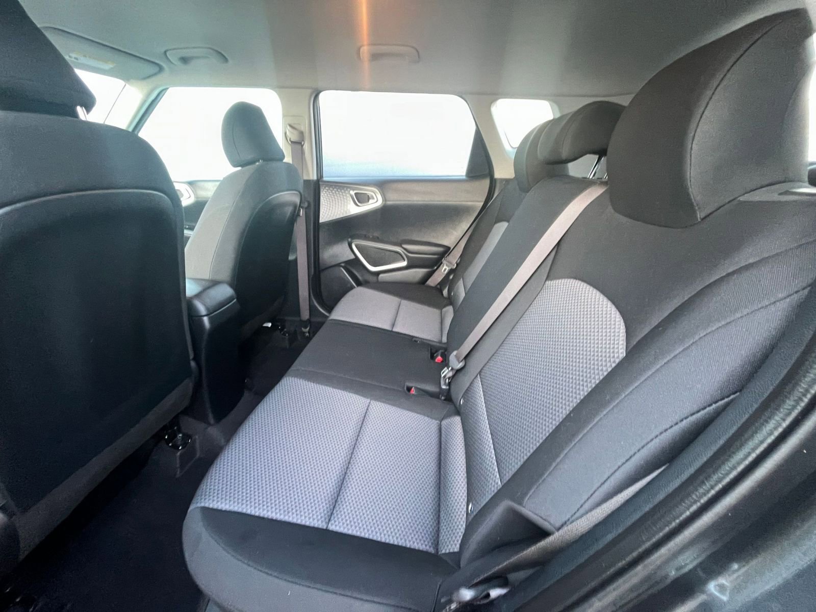 Used 2025 Kia Soul LX w/ LX Technology Package image 23