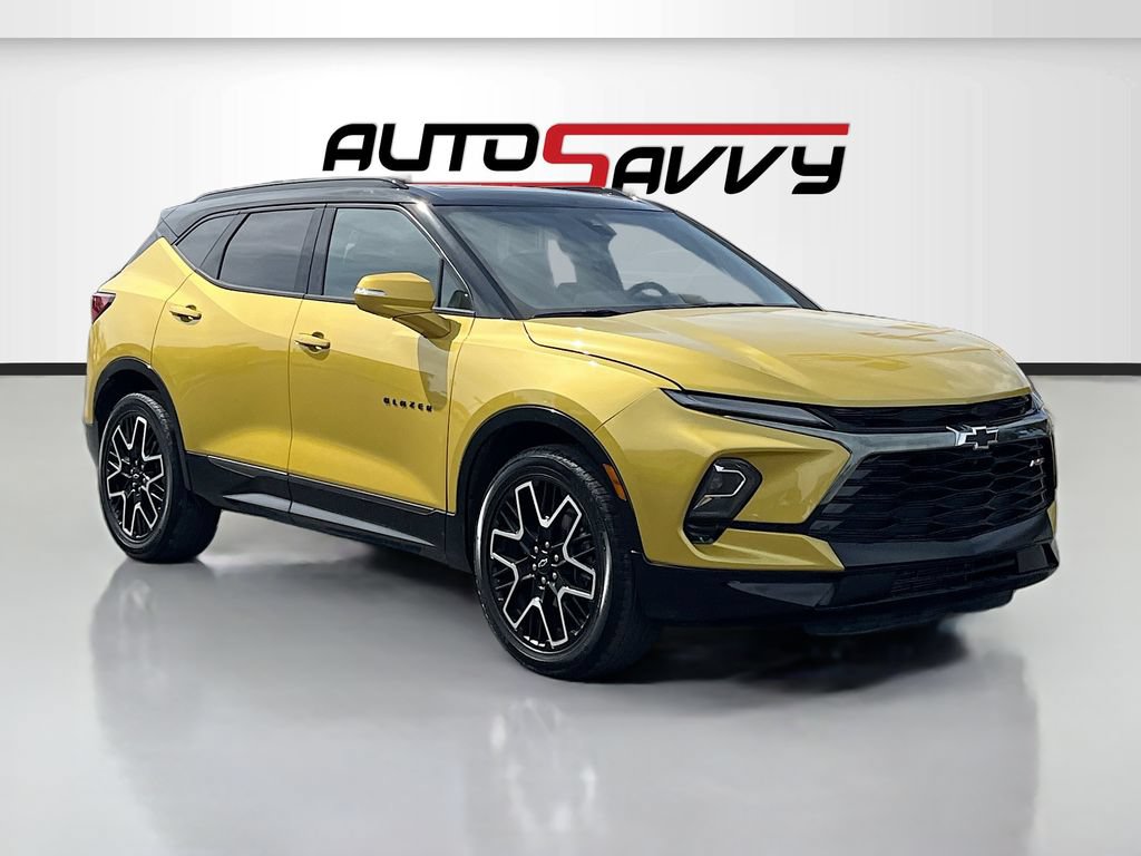 Used 2024 Chevrolet Blazer RS w/ Driver Confidence II Package FWD image 1