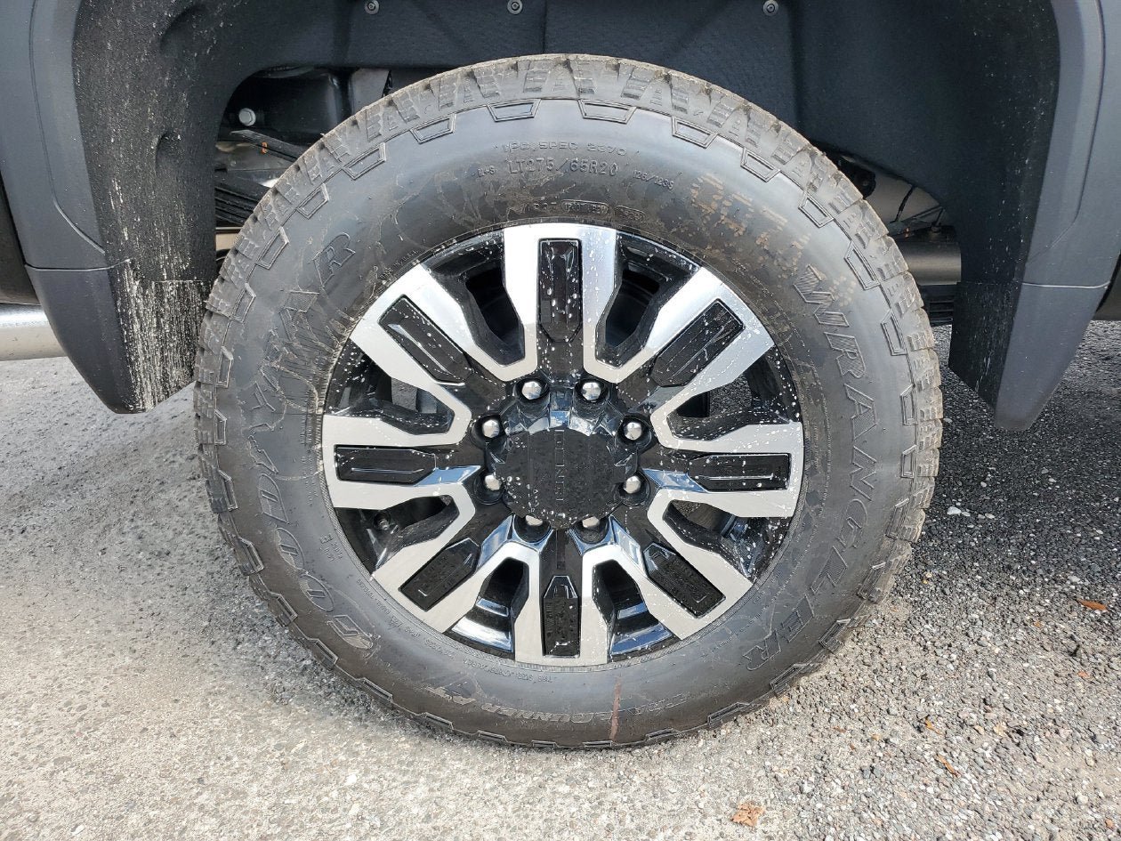 New 2026 GMC Sierra 3500 Denali Ultimate AWD/4WD image 6