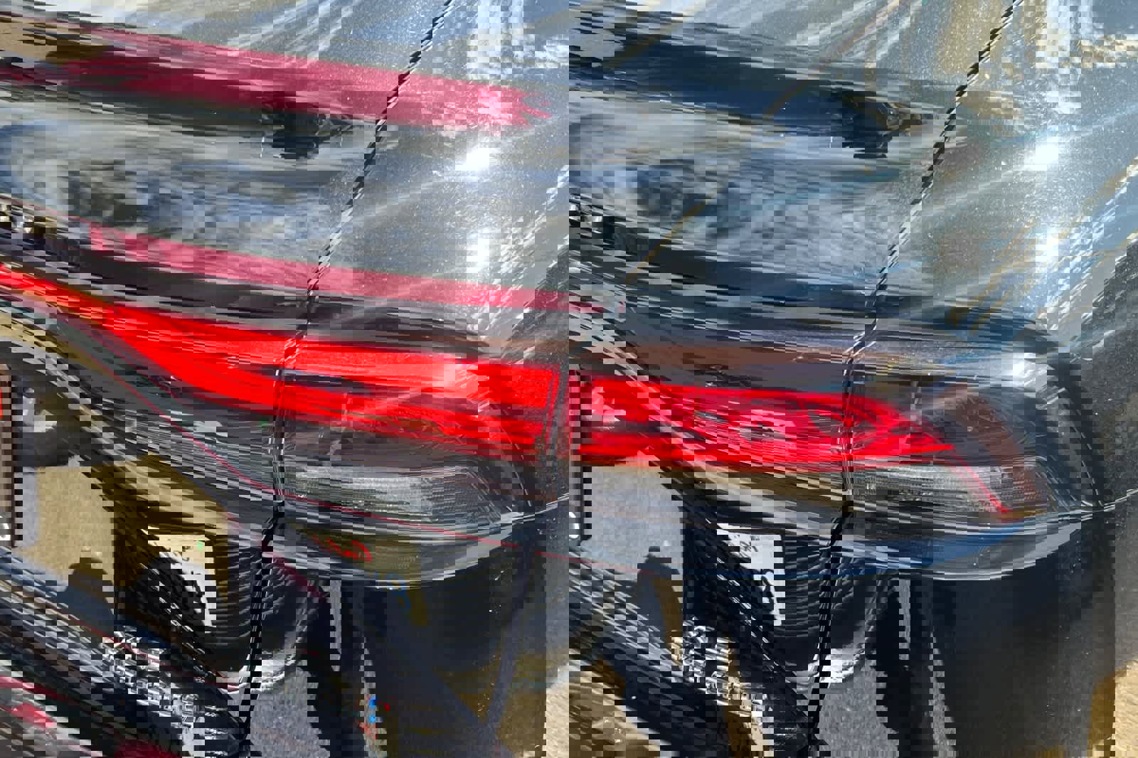 Used 2023 Toyota Mirai XLE w/ Advanced Technology Package image 18