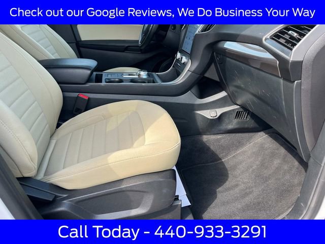 Certified 2024 Ford Edge SE image 25