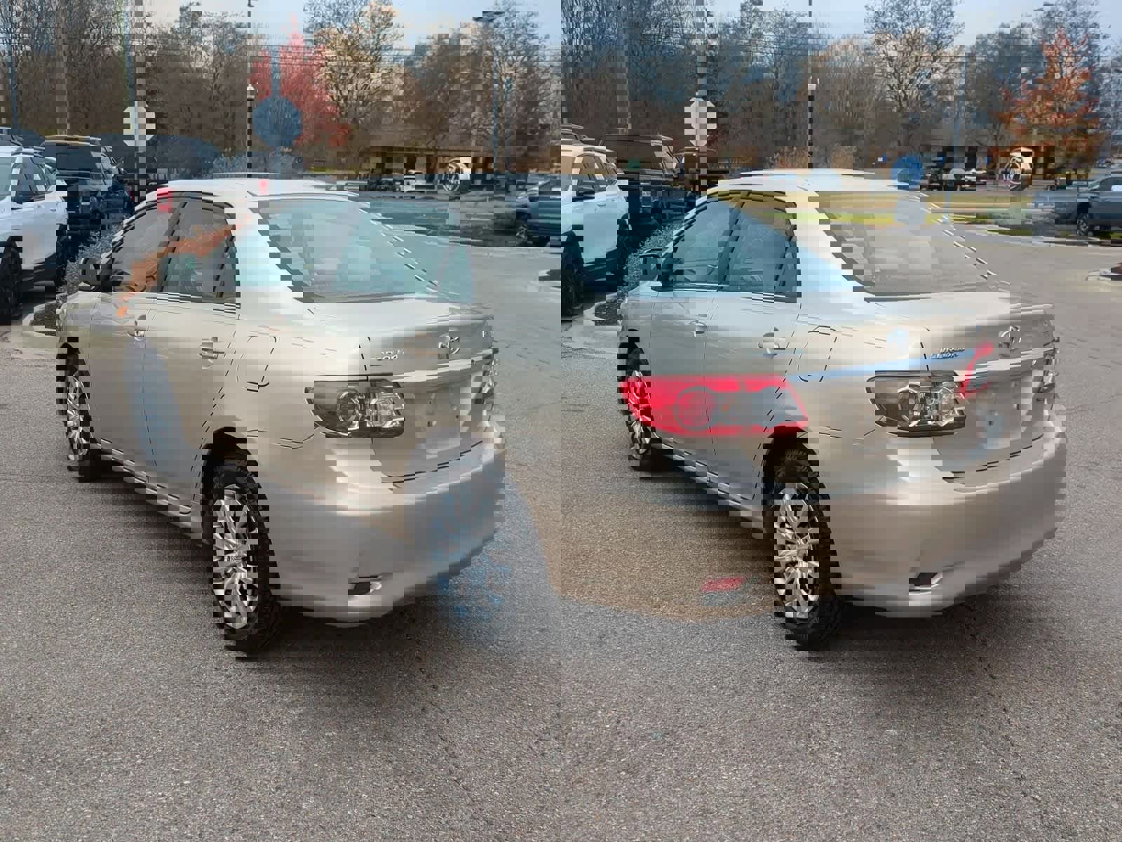 Used 2013 Toyota Corolla LE image 6