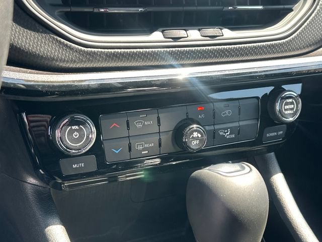 New 2026 Jeep Compass Latitude AWD/4WD image 21