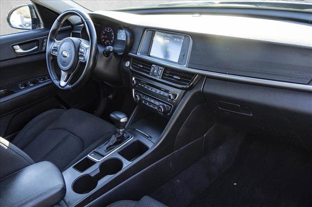 Used 2017 Kia Optima LX w/ Technology Package image 28