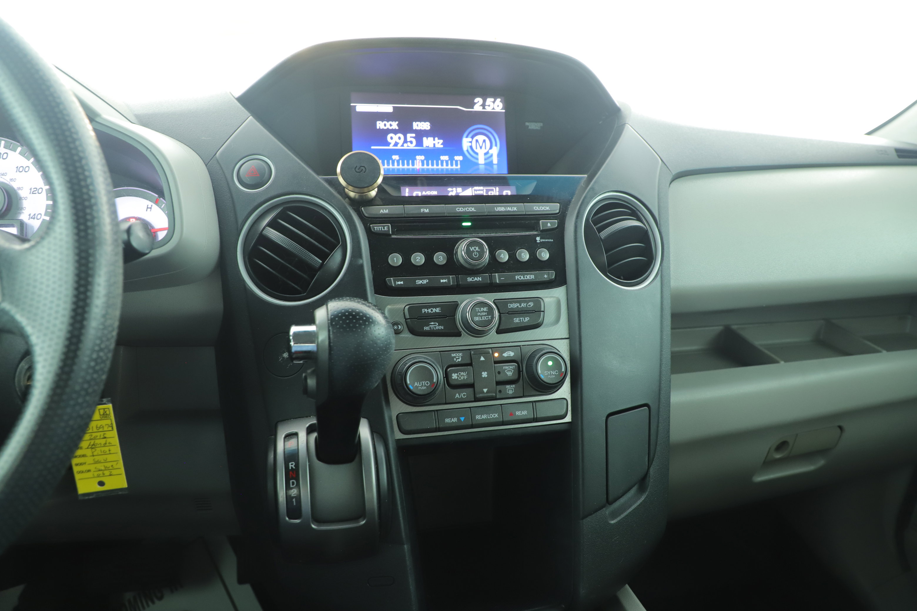 Used 2015 Honda Pilot LX image 19