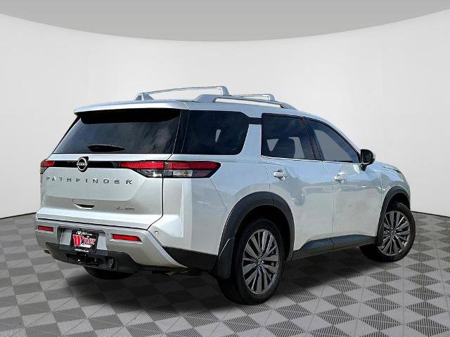 Certified 2024 Nissan Pathfinder SL w/ SL Premium Package AWD/4WD image 6