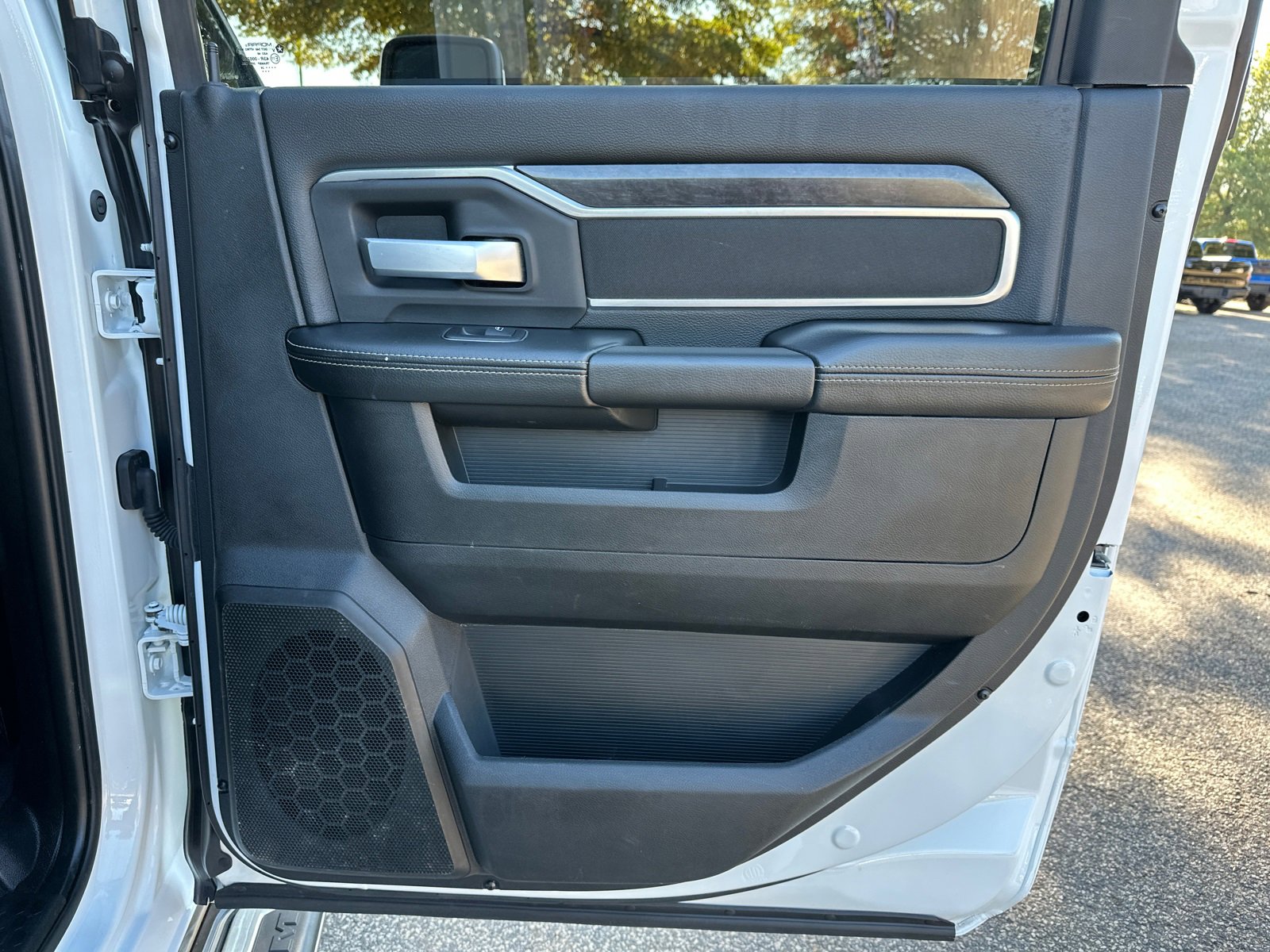 Used 2024 RAM 2500 Big Horn image 16