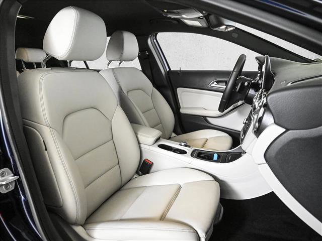 Used 2018 Mercedes-Benz GLA 250 4MATIC image 21