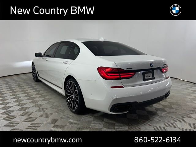 Used 2019 BMW 740i xDrive w/ Executive Package image 5