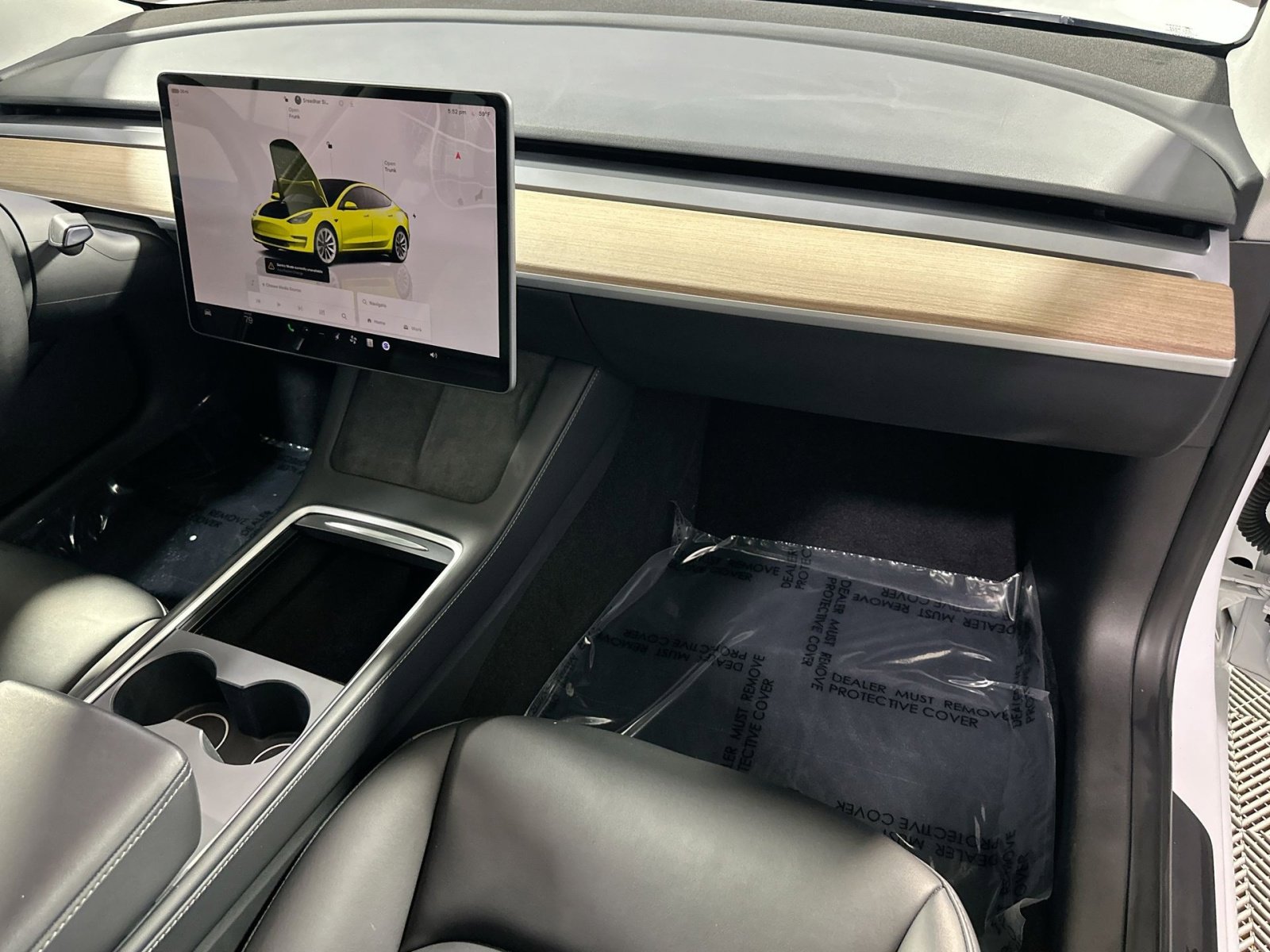 Used 2023 Tesla Model 3 Standard Range image 33