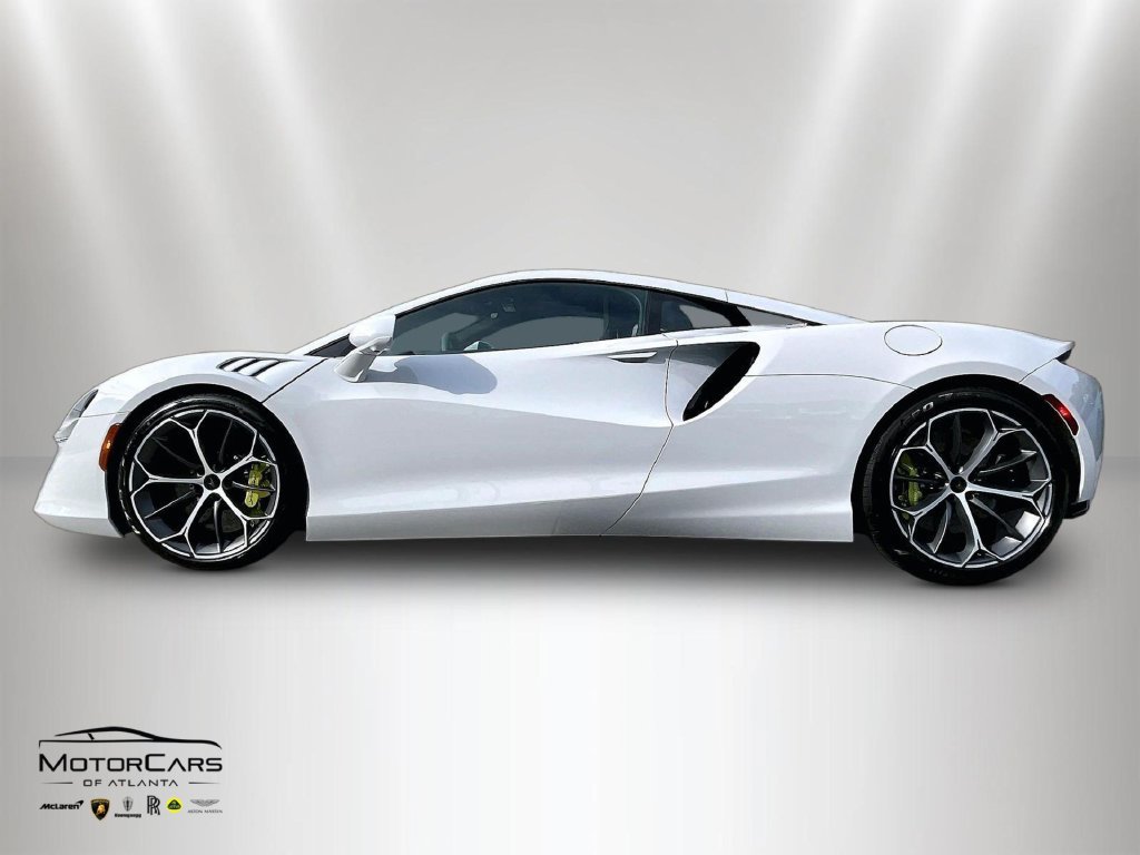 New 2026 McLaren Artura RWD image 13