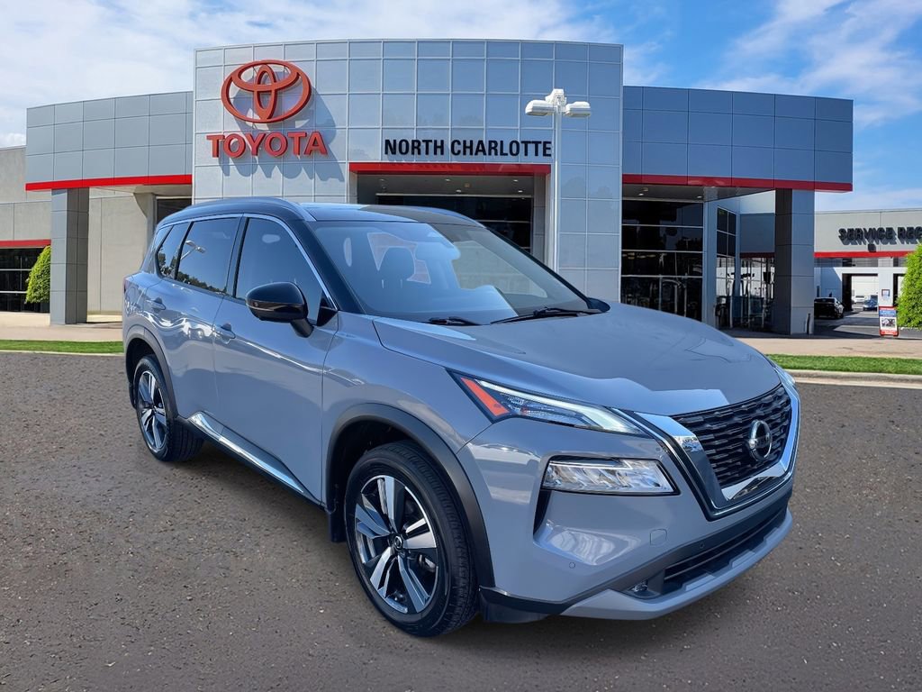 Used 2021 Nissan Rogue SL w/ Premium Package image 1