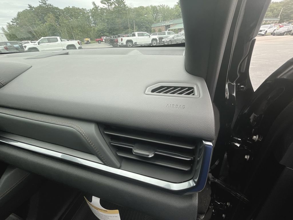 New 2026 GMC Terrain AT4 w/ Convenience Package III image 37