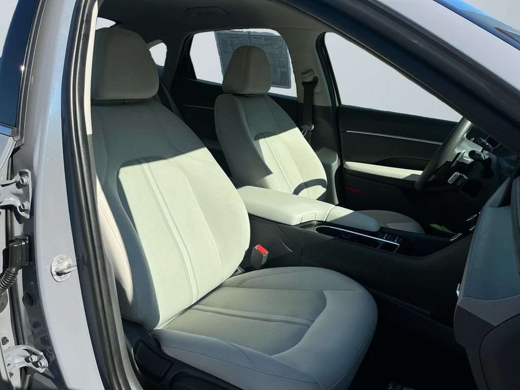Used 2024 Hyundai Sonata SEL FWD image 16
