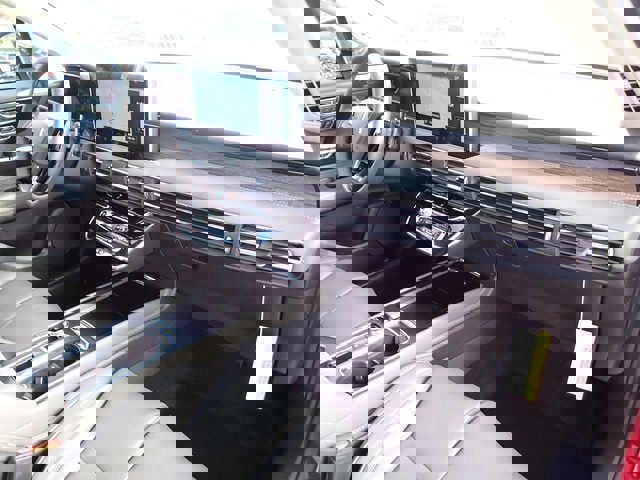 New 2026 Lincoln Corsair Reserve image 12