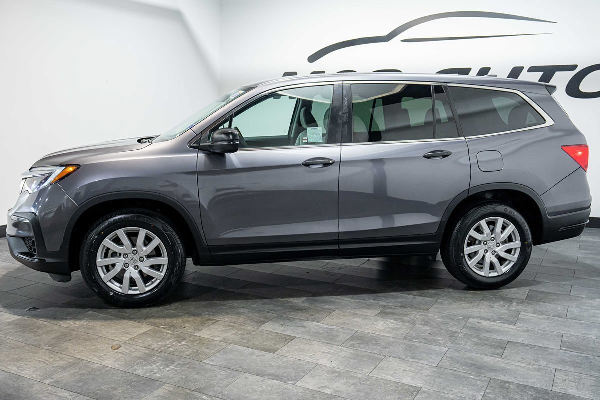 Used 2020 Honda Pilot LX image 3