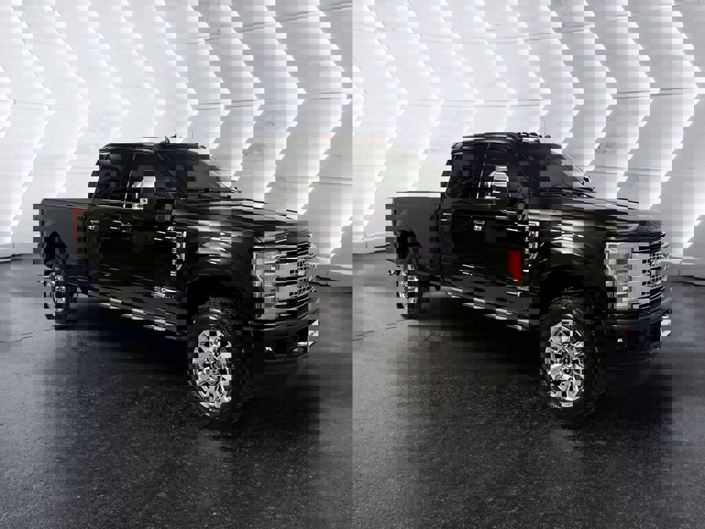 Used 2019 Ford F350 Platinum w/ Platinum Ultimate Package image 1