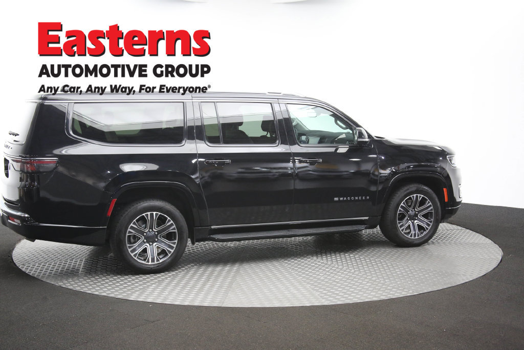 Used 2024 Jeep Wagoneer L Series II w/ Flexible Seating Group RWD image 50