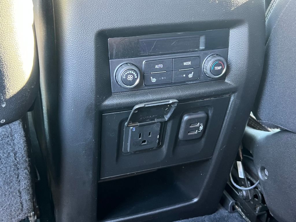 Used 2022 Chevrolet Traverse High Country image 13