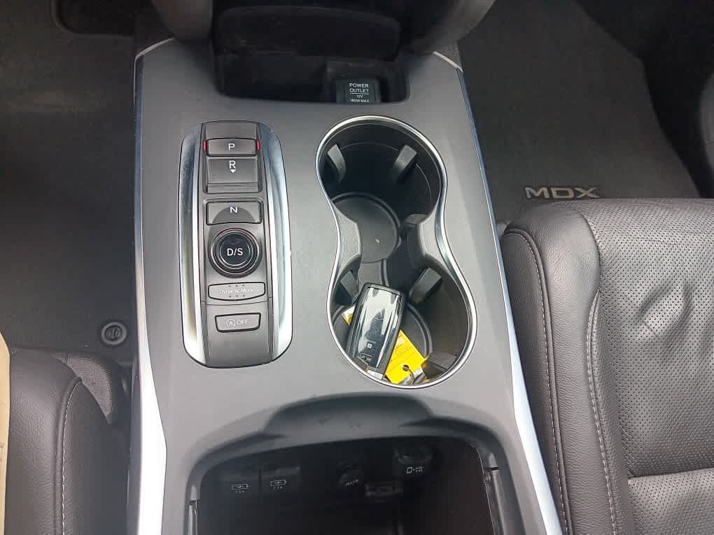 Used 2020 Acura MDX w/ Technology Package AWD/4WD image 32
