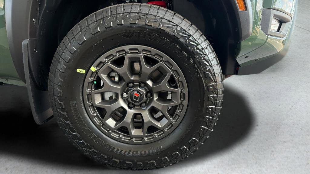 New 2026 Nissan Frontier PRO-4X AWD/4WD image 25