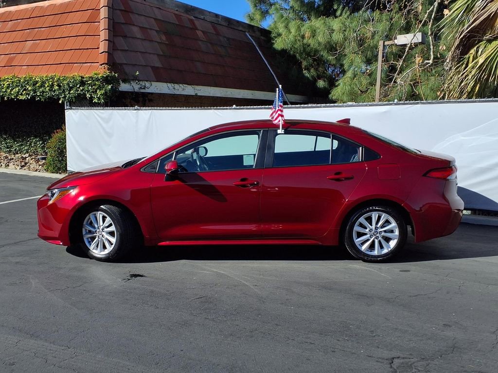 Certified 2025 Toyota Corolla LE w/ LE Premium Package image 3