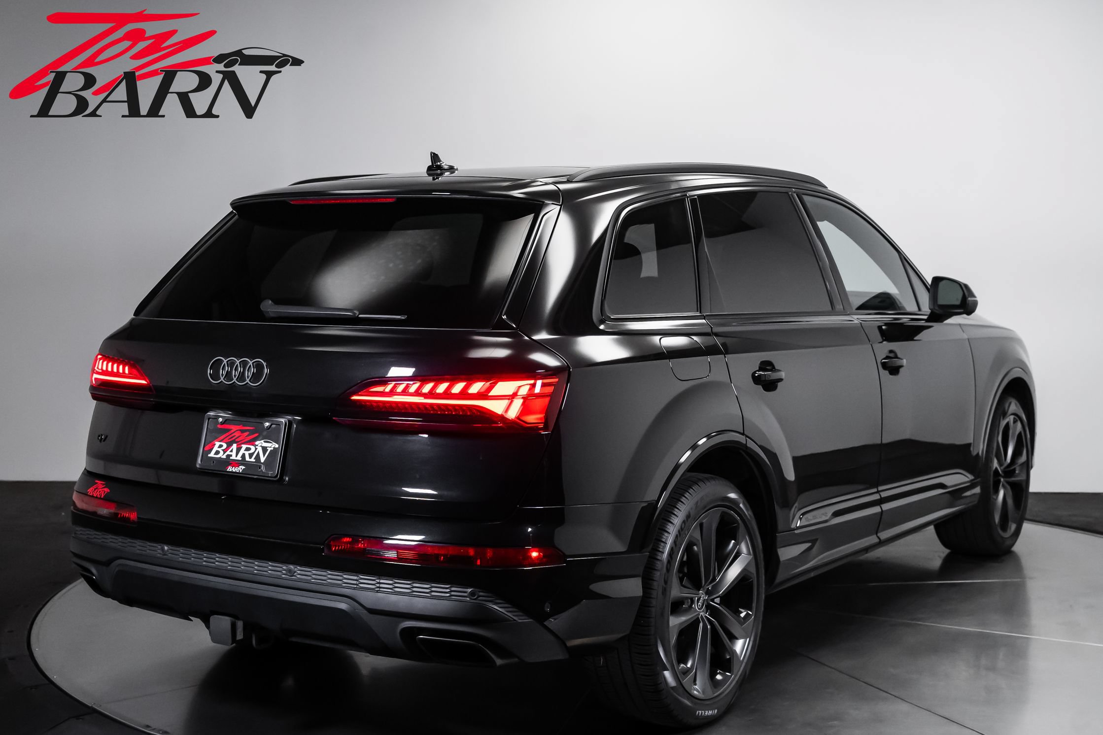 Used 2025 Audi Q7 3.0T Premium Plus AWD/4WD image 5
