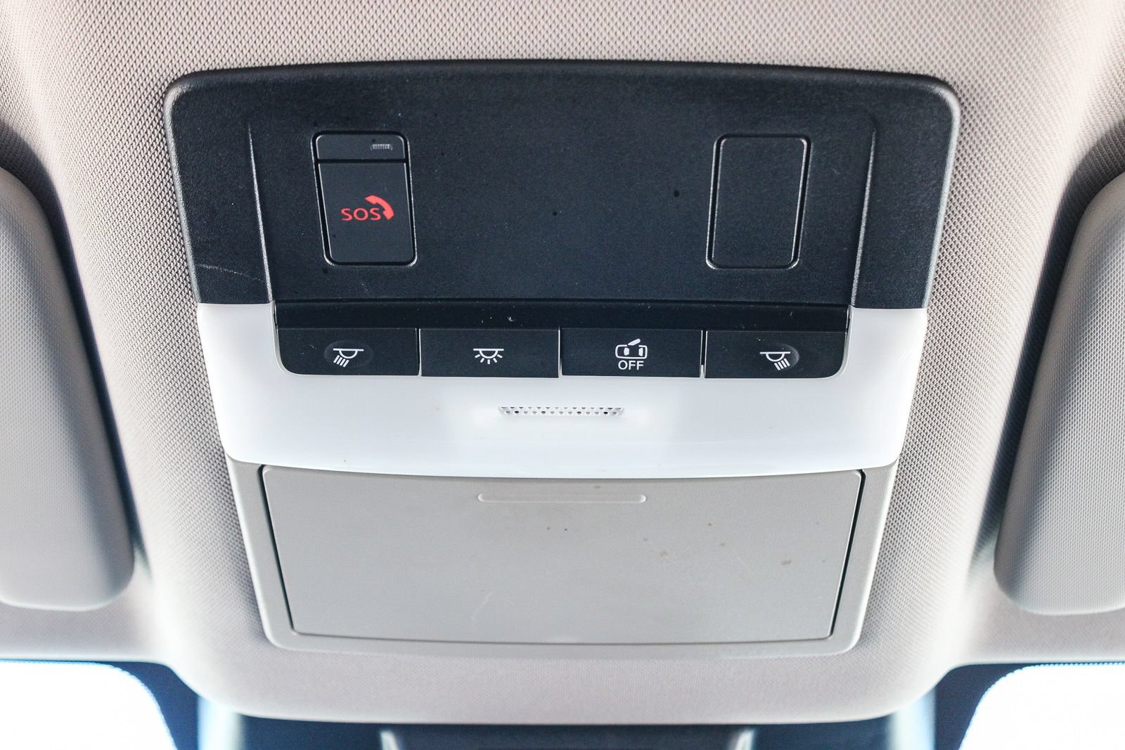 Used 2025 Nissan Rogue SV FWD image 16