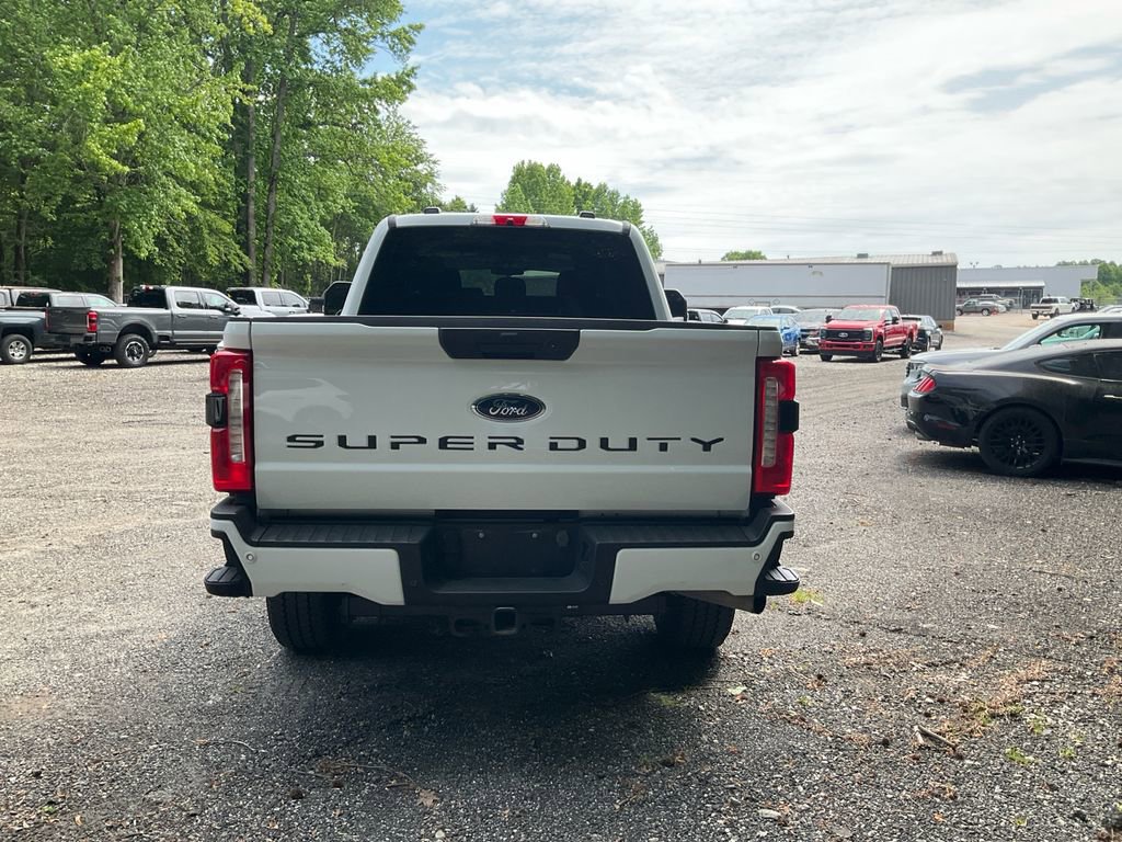 Used 2023 Ford F250 XL w/ STX Appearance Package AWD/4WD image 6